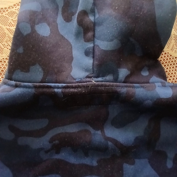 #051 Boys Blue Camo Hoodie Sweater By G-Net Size Large - Picture 14 of 15